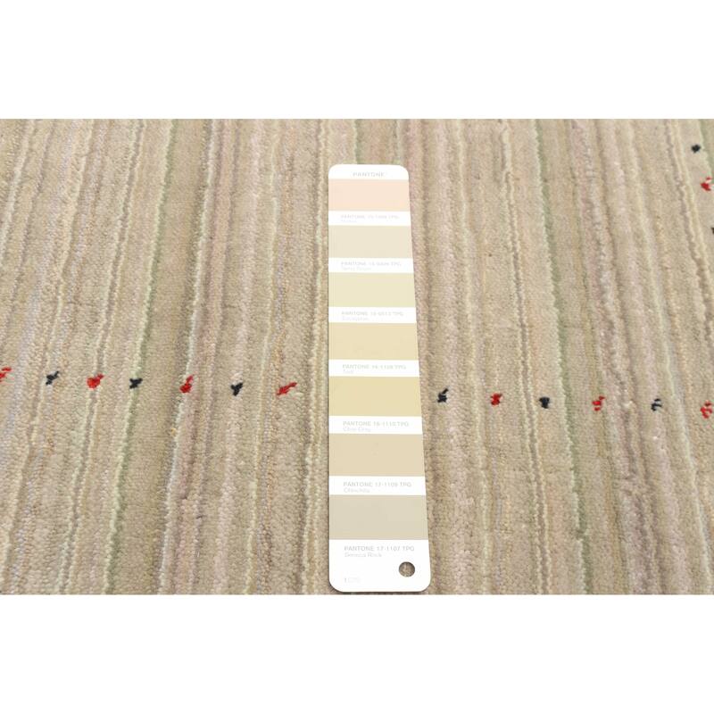 ECARPETGALLERY Hand Loomed Kashkuli Gabbeh Khaki Wool Rug - 3'1 x 4'9