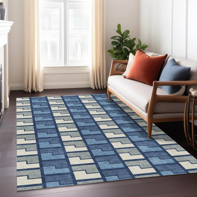 Machine Washable Indoor/ Outdoor Contemporary Kaylee Chantille Rug