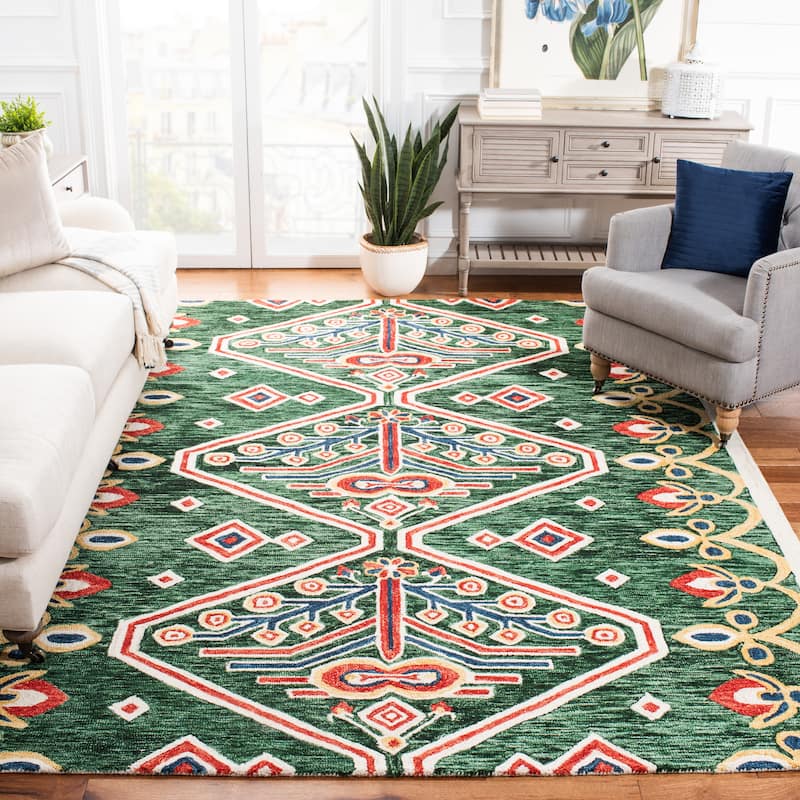SAFAVIEH Handmade Aspen Giuseppina Boho Tribal Wool Rug - 5' x 8' - Green/Ivory