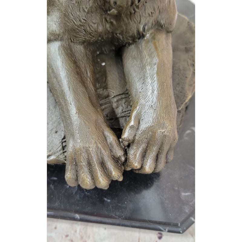 Art Deco Large Female African Wildlife Imitative Lion Bronze Sculpture Marble Statue Decor