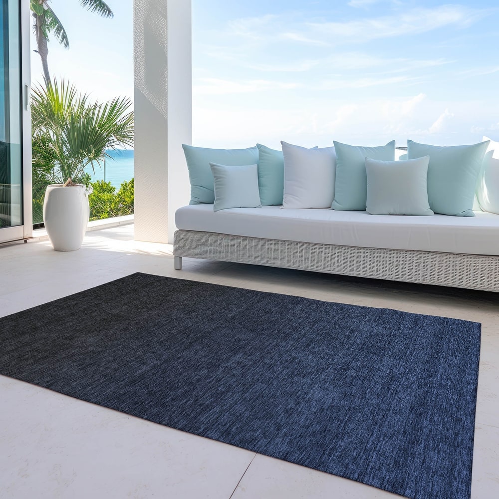 Machine Washable Indoor/ Outdoor Chantille Ombre Solid Rug