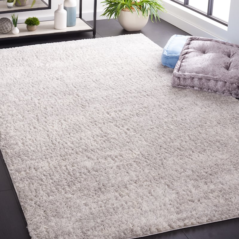 SAFAVIEH Berber Shag Rafaele 1.25-inch Thick Rug - 5'5" x 7'7" - Grey/Ivory - Rectangle
