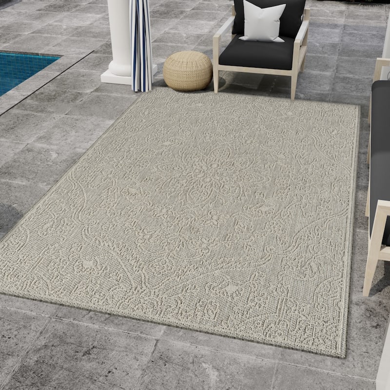 Nautica Indoor/Outdoor Modern Geometric Beige/Gray High-Low Rug