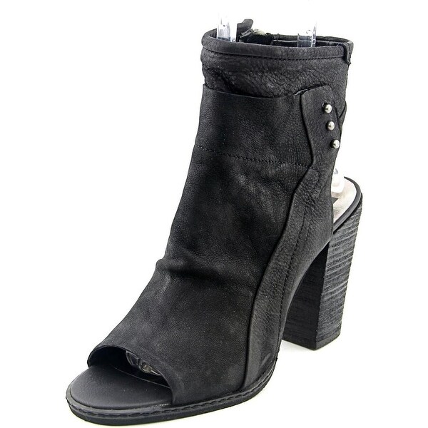 dolce vita shoes boots