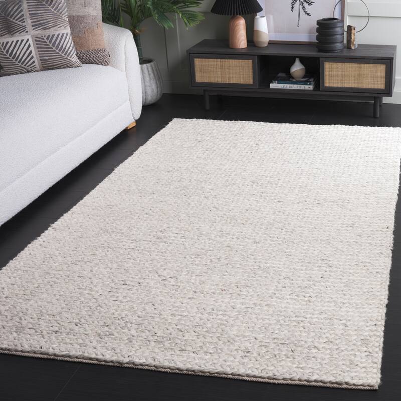SAFAVIEH Handmade Natura Chisako Transitional Wool Rug - 5' x 8' - Light Grey/Beige