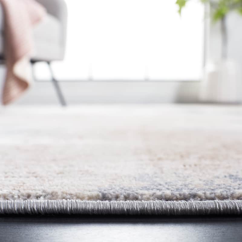 SAFAVIEH Vogue Johanna Modern & Contemporary Rug