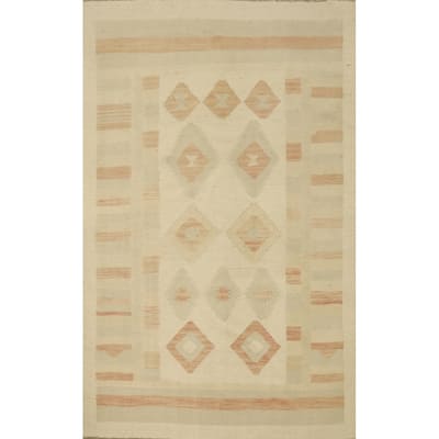 Hand Woven Oriental 100% Wool Carpet Southwestern Tribal Beige & Ivories Kilim Area Rug - 5' 9'' X 4' 0''