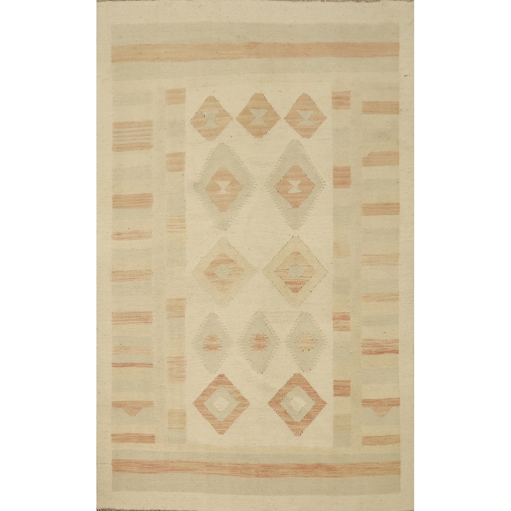Hand Woven Oriental 100% Wool Carpet Southwestern Tribal Beige & Ivories Kilim Area Rug - 5' 9'' X 4' 0''
