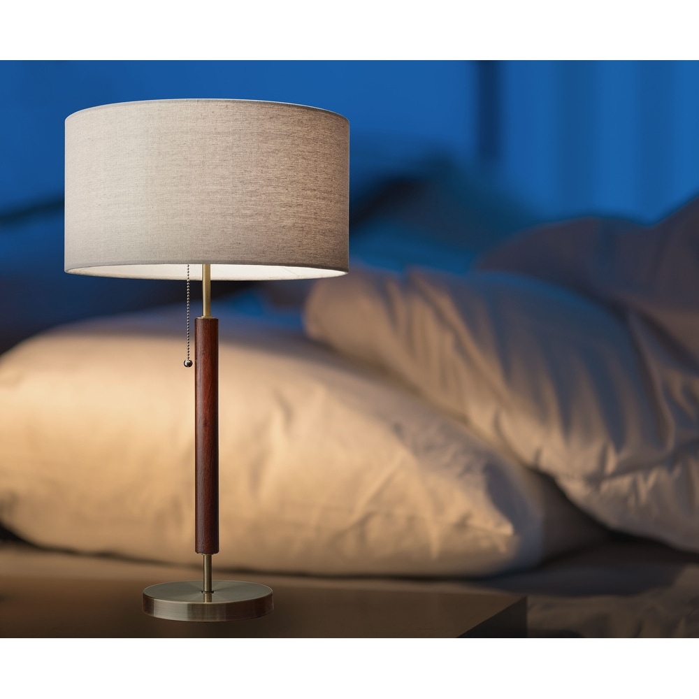 Adesso online table lamp