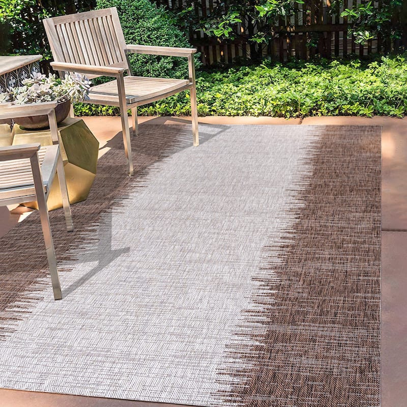 JONATHAN Y Madaba Modern Strie' Indoor/Outdoor Area Rug