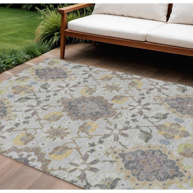 HomeRoots Oriental Traditional Rectangle Outdoor Rug - 10' X 14'