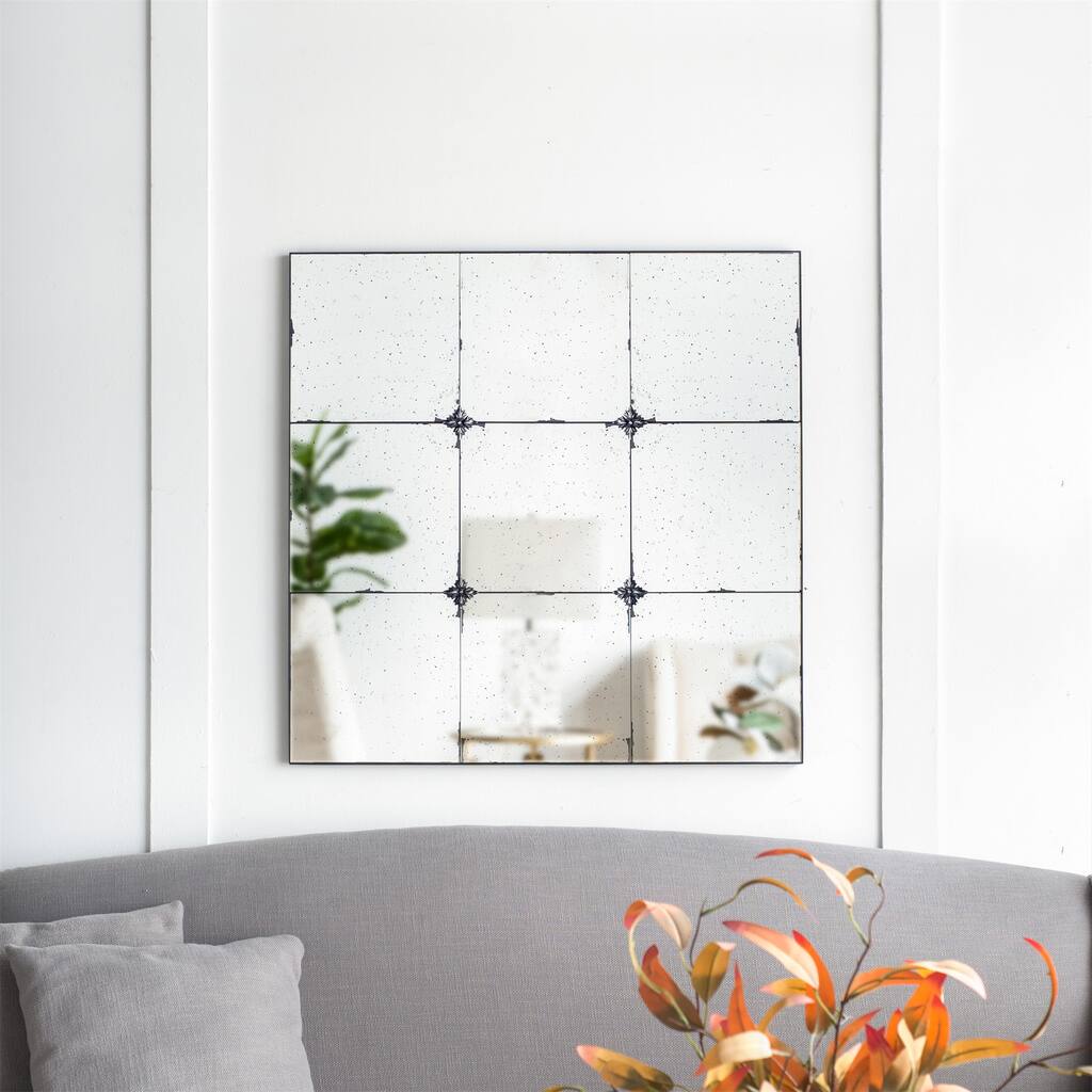 Traditional Style Antique Glass Wall Mirror