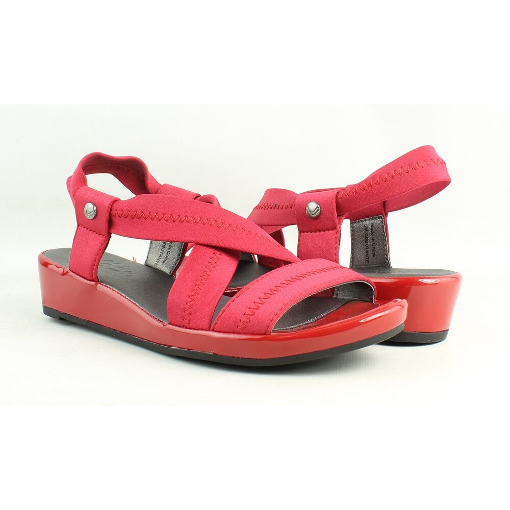 red sandals size 5