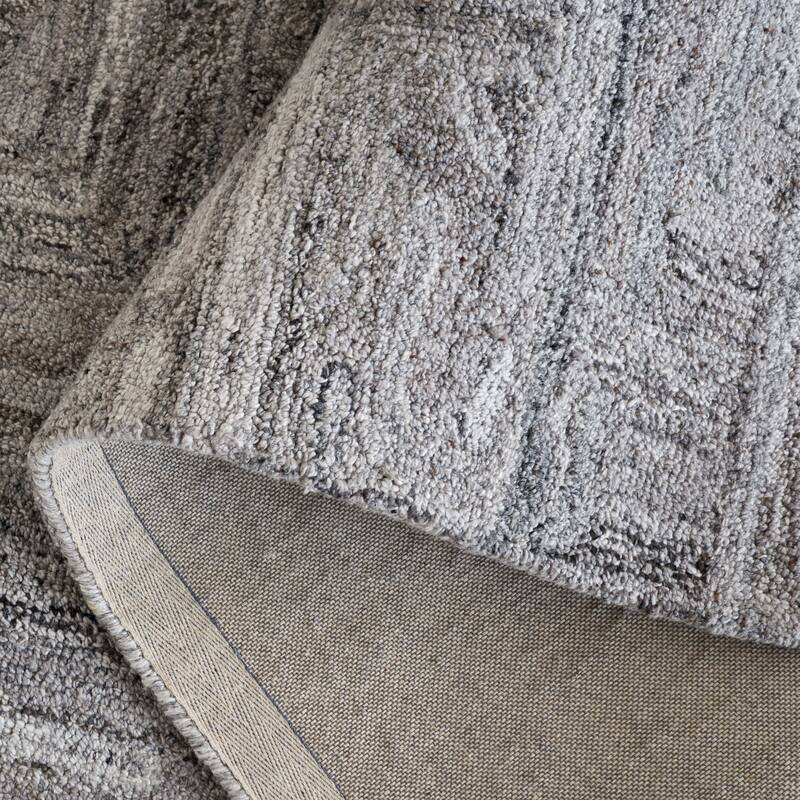 SAFAVIEH Handmade Abstract Nikolitsa Contemporary Rug