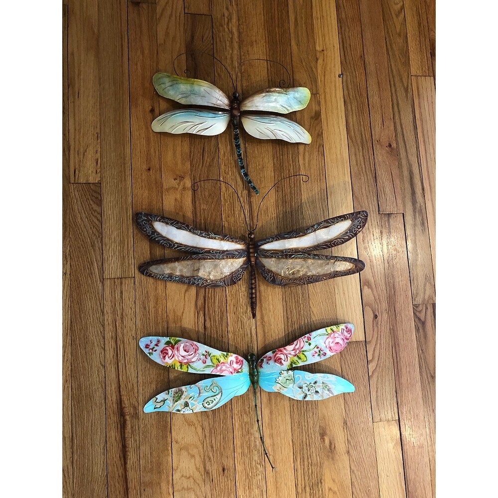 Shop Handmade Metal And Capiz Dragonfly Wall Decor Overstock