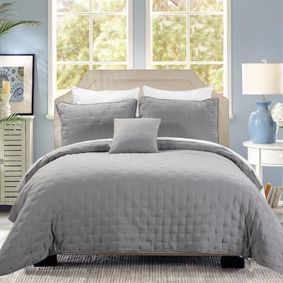 Emilie 4 Piece Crescent Stitch Quilt Set by HULALA HOME
