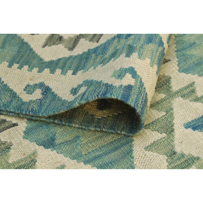 Sun Faded Flatweave Rahmatul Blue-Grey/Ivory Rug - 5'6" x 8'0"