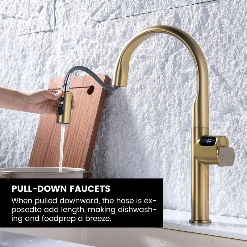 Single Handle Kitchen Sink Faucet with Pull Down Sprayer Brass Pull Out Kitchen Vanity Faucets with Temperature Display