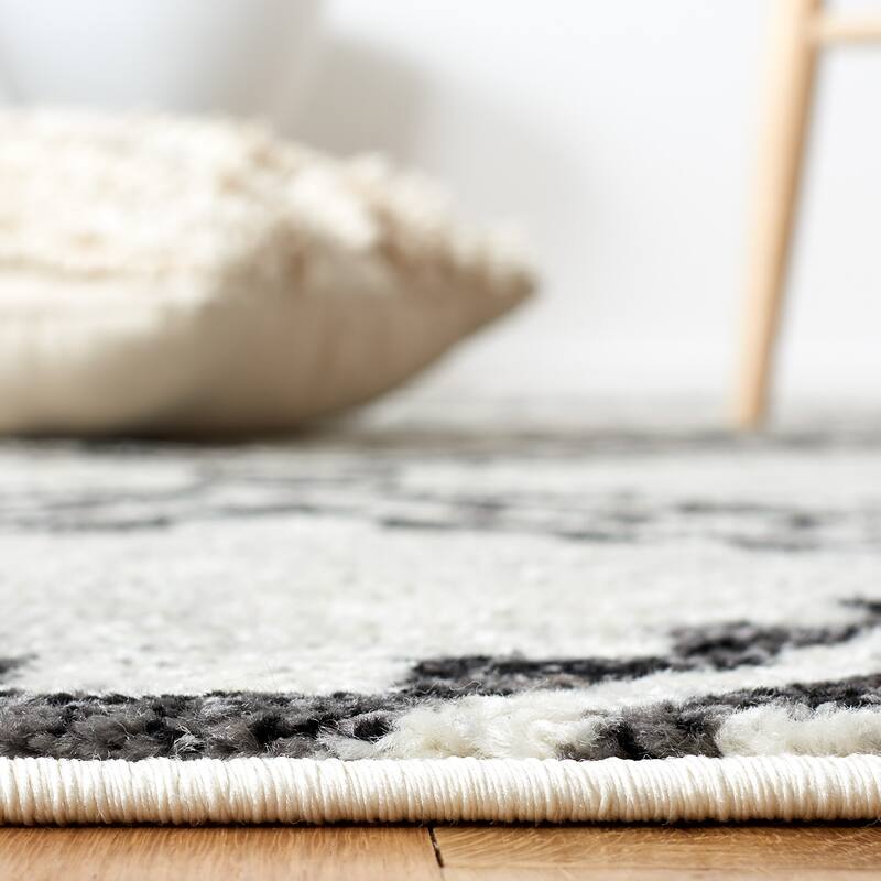 SAFAVIEH Tulum Ila Moroccan Boho Rug