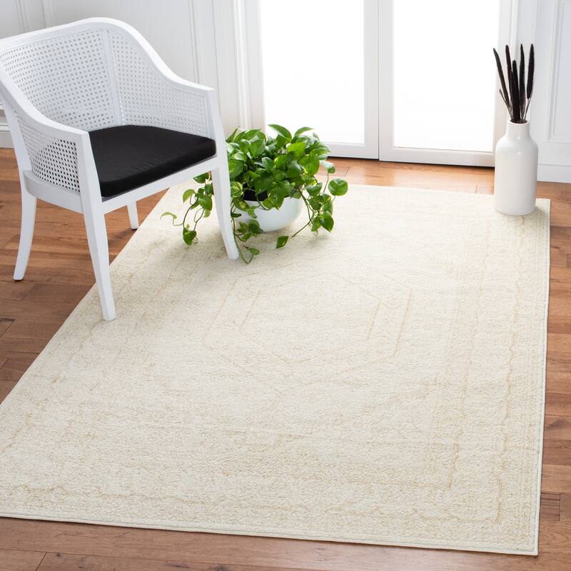 SAFAVIEH Adirondack Cheyenne Rustic Oriental Medallion Rug - 4' Square - Ivory/Beige