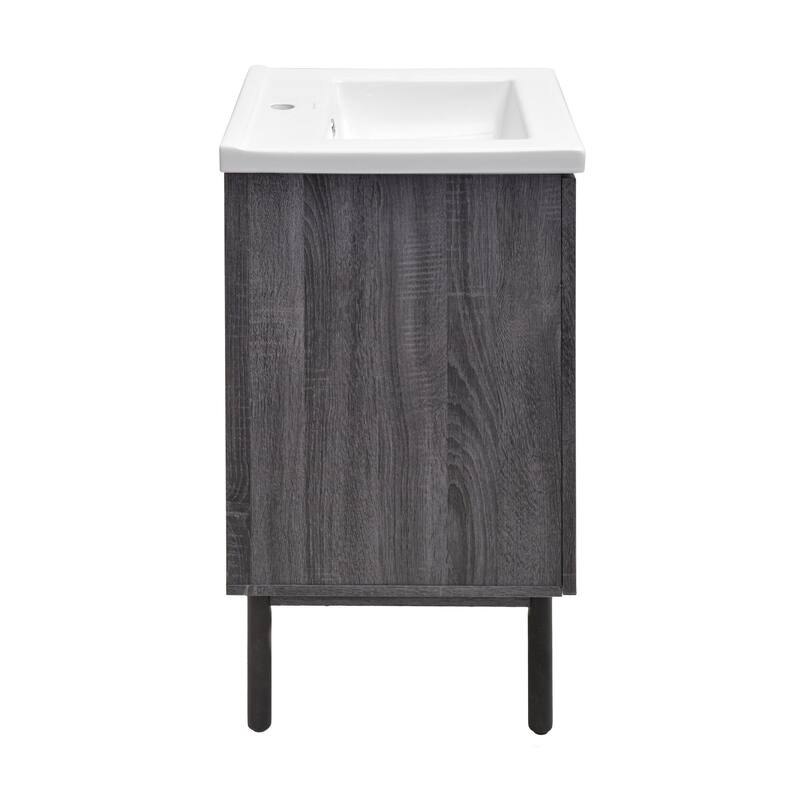 Classe Bathroom Vanity in Oak