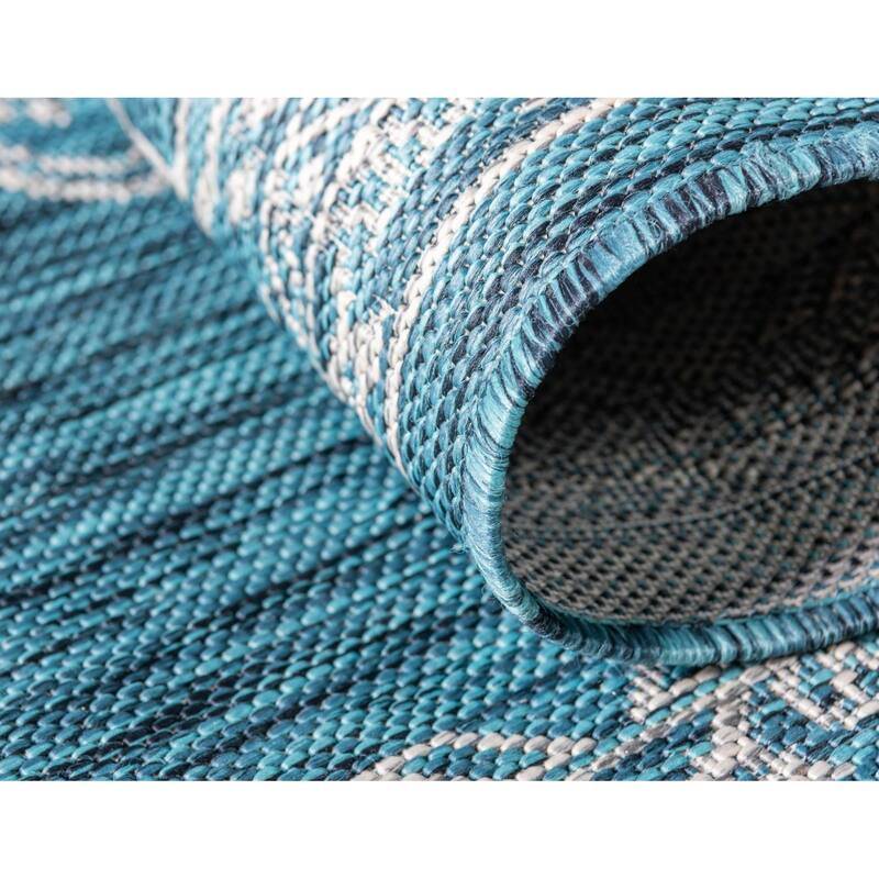 Outdoor Nirie Collection Area Rug