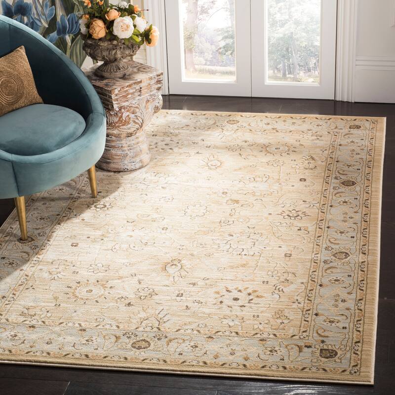 SAFAVIEH Florenteen Kyna Traditional Oriental Rug - 5'1" x 7'7" - Ivory/Grey - Rectangle