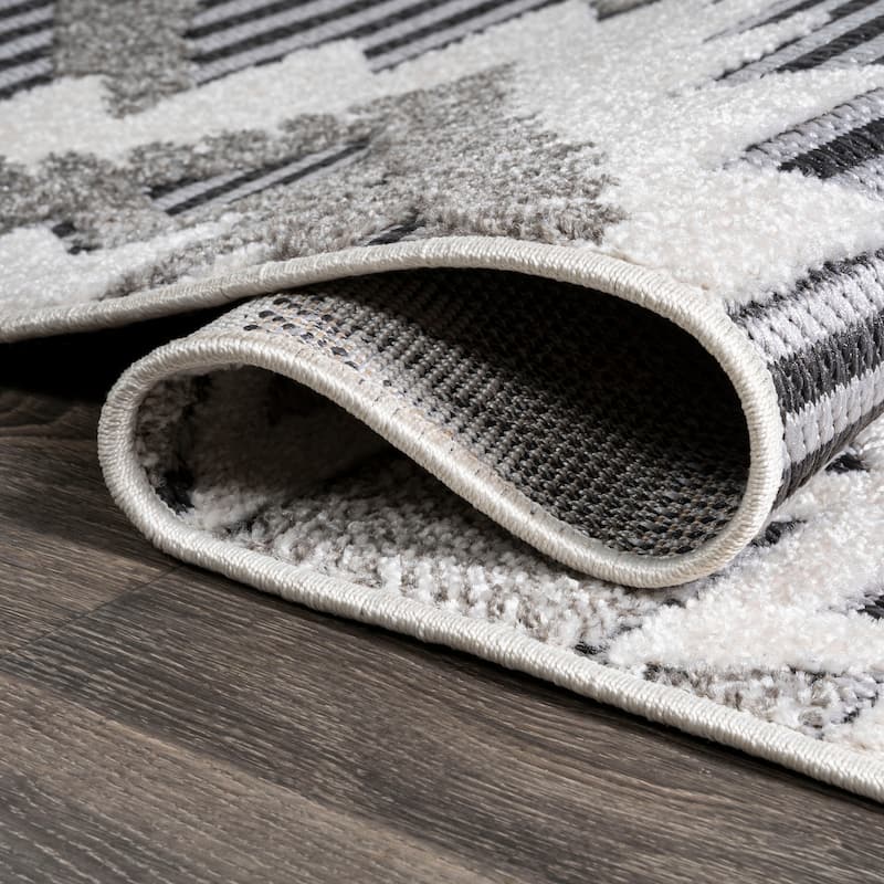 JONATHAN Y Duwun High-Low Pile Neutral Diamond Kilim Indoor/Outdoor Area Rug