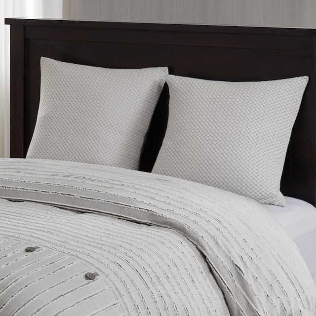 Madison Park Signature Essence Gray Cotton Clip Jacquard Comforter Set