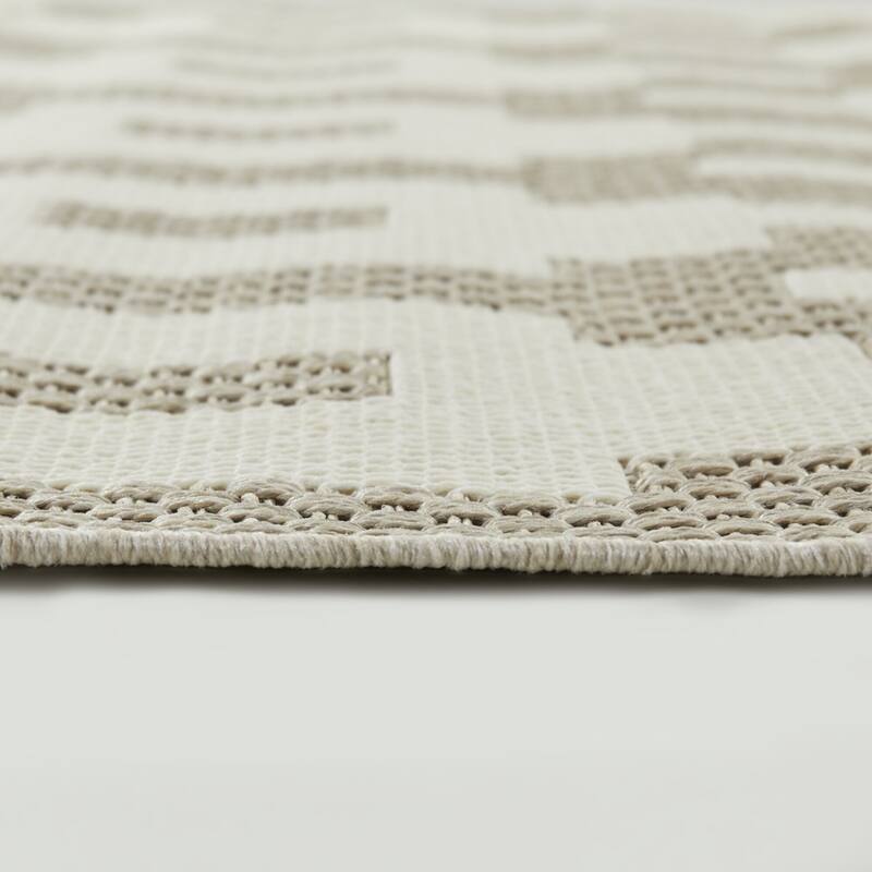 Monika Ikat Indoor/Outdoor Area Rug