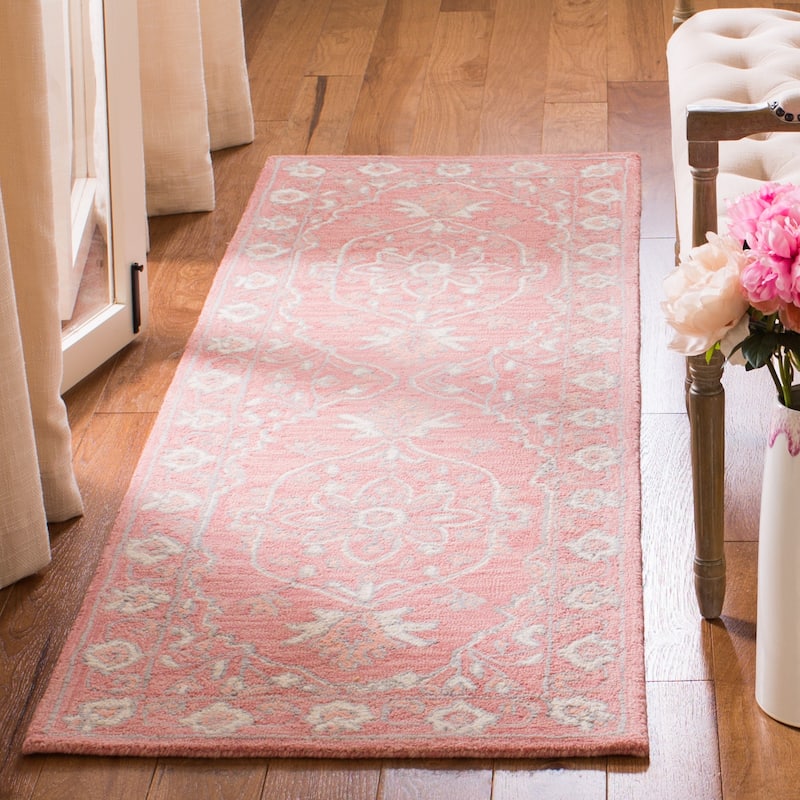 SAFAVIEH Handmade Micro-Loop Torbjorg Wool Rug - 2'3" x 8' Runner - Pink/Ivory