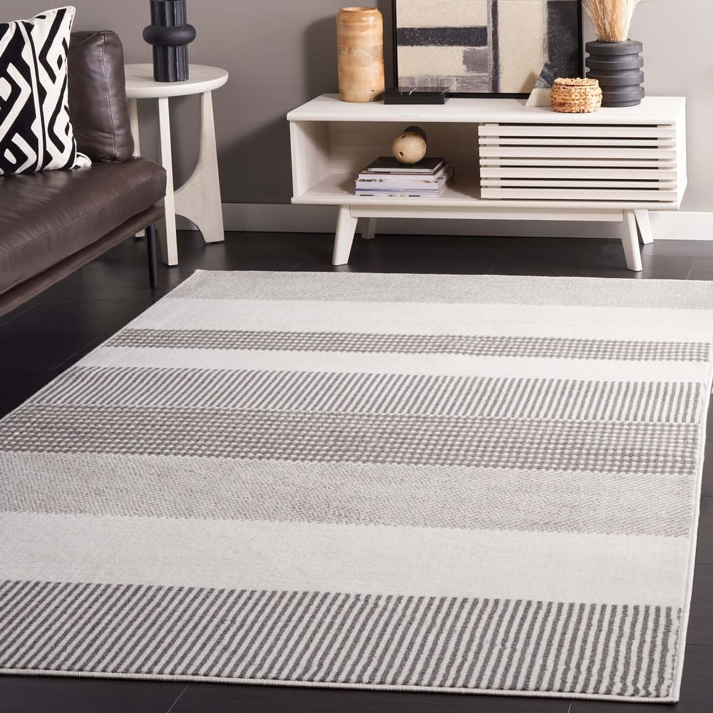 SAFAVIEH Pyramid Nanie Modern Stripe Rug