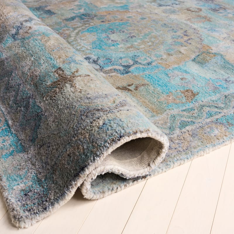 SAFAVIEH Handmade Anatolia Piedad Traditional Rug