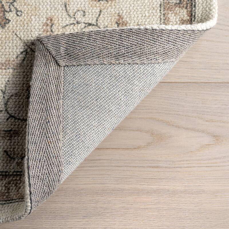 Princesa Medallion Wool and Cotton Area Rug