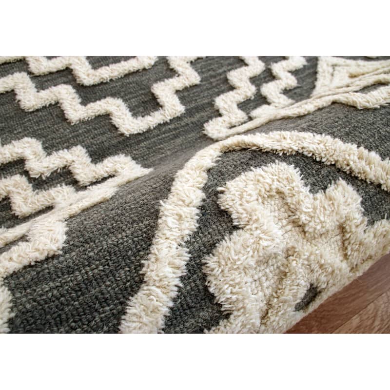Sevita Diverse Modern Geometric Hand-Tufted Round Rug