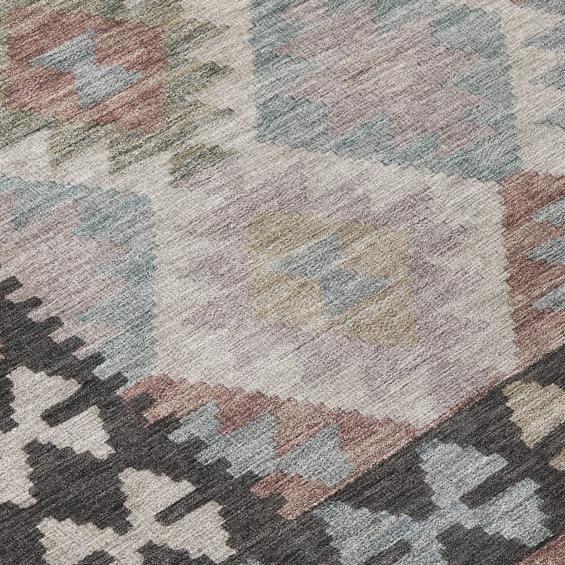 Machine Washable Indoor/ Outdoor Boho Global Chantille Rug