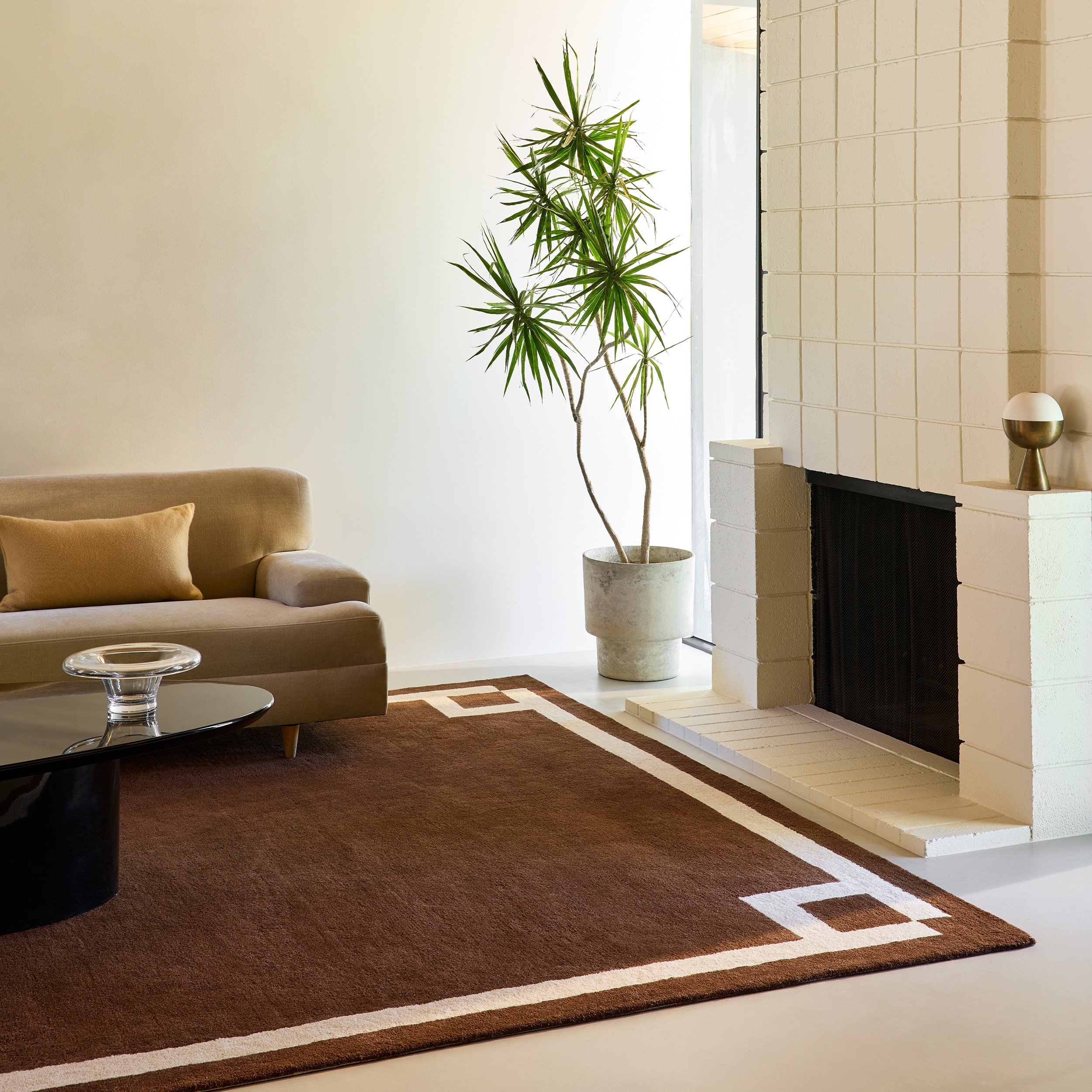 Grace Bordered Wool Area Rug