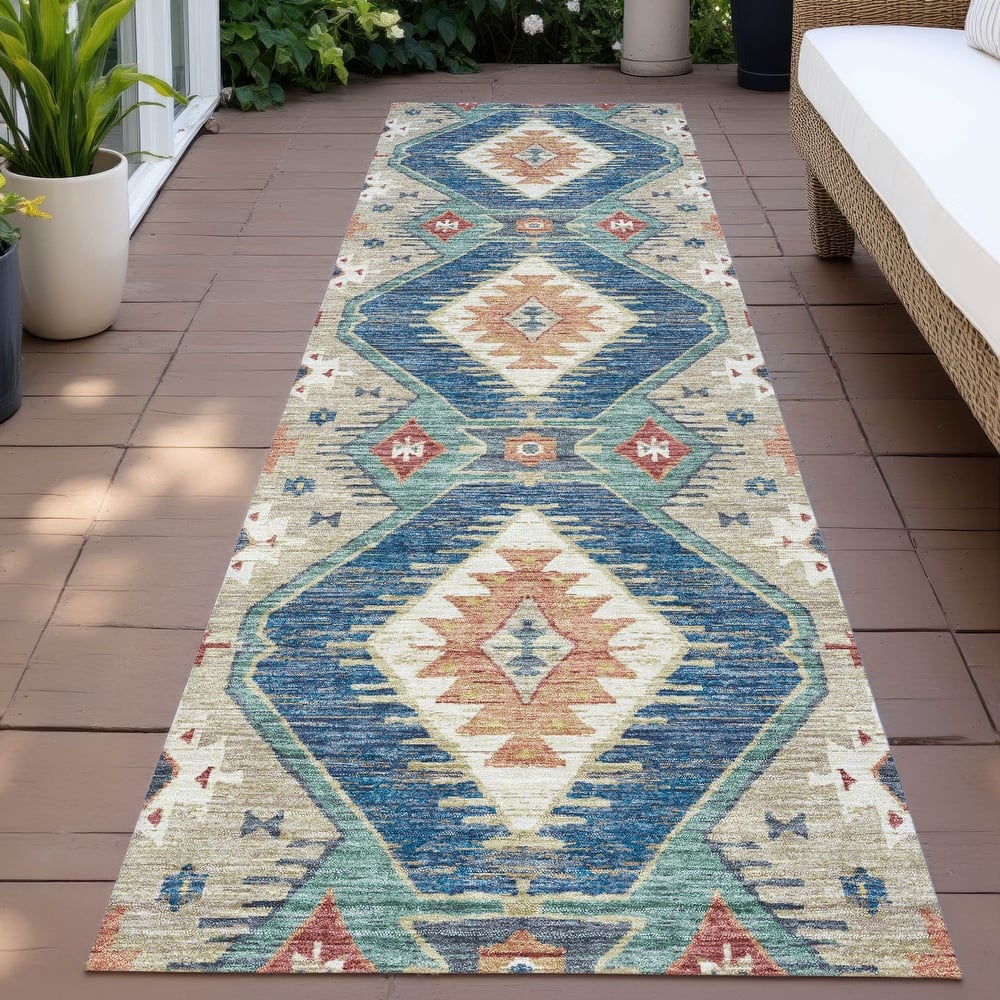 Machine Washable Indoor/Outdoor Southwest Global Chantille Rug