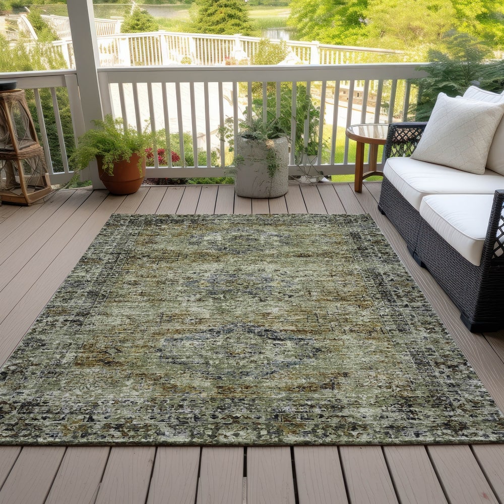 Machine Washable Indoor/Outdoor Vintage Traditional Chantille Rug