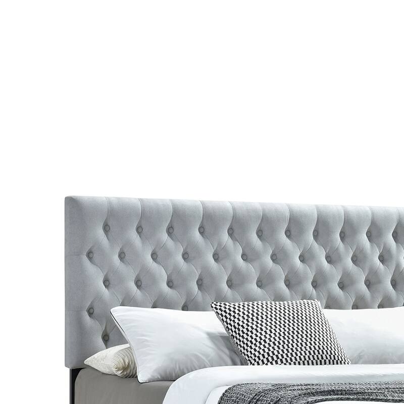 Light Grey Upholstered 4-Drawer Tufted Storage King Bed
