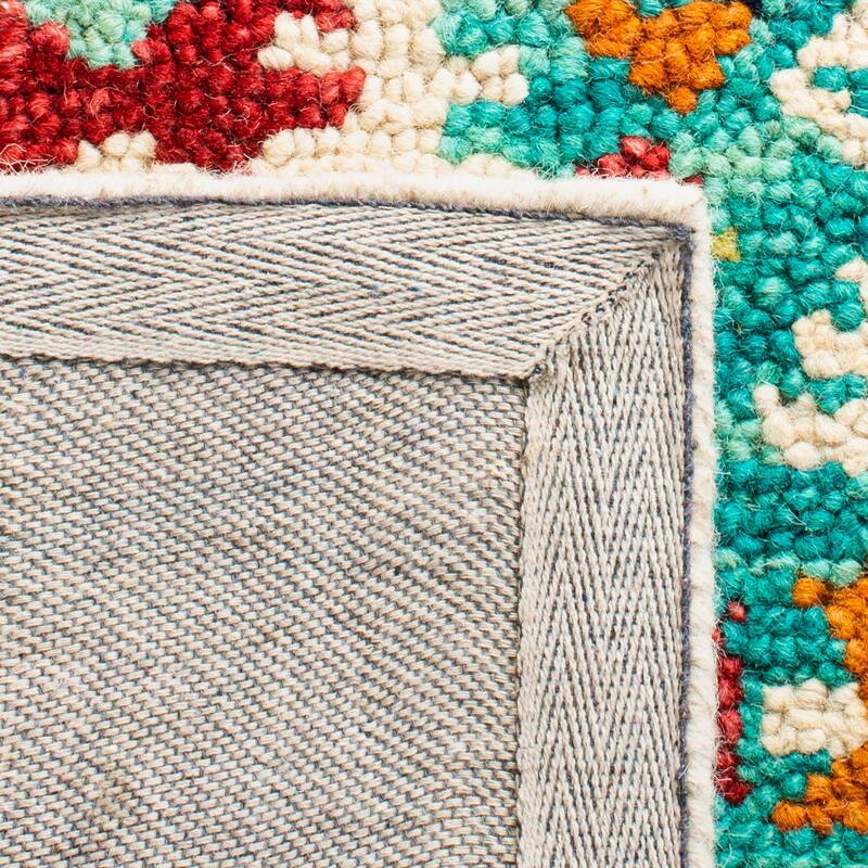 SAFAVIEH Handmade Aspen Canser Boho Tribal Wool Rug