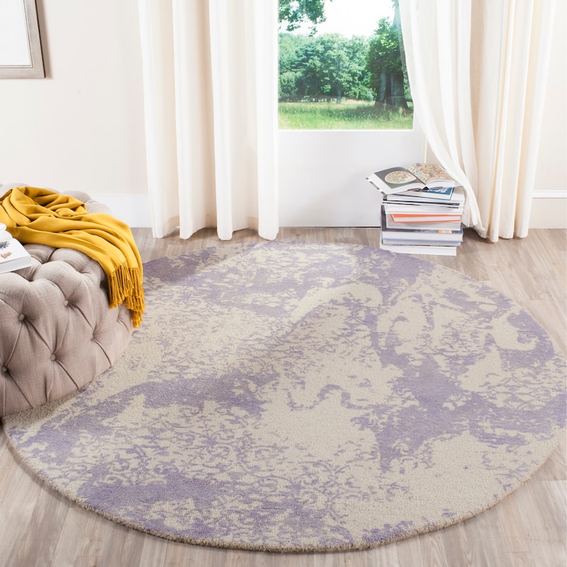 SAFAVIEH Handmade Restoration Vintage Distressed Boho Henia Oriental Wool - 6' x 6' Round - Grey/Ivory - Runner/Round