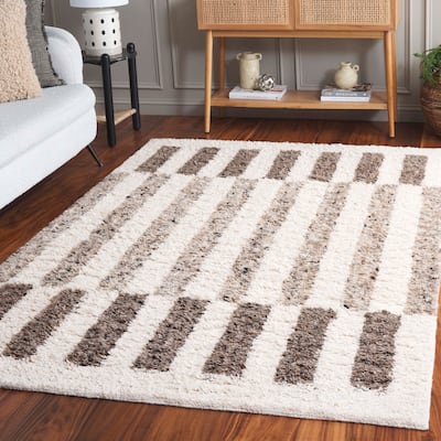 SAFAVIEH Handmade Vermont Chanda Transitional Wool Rug