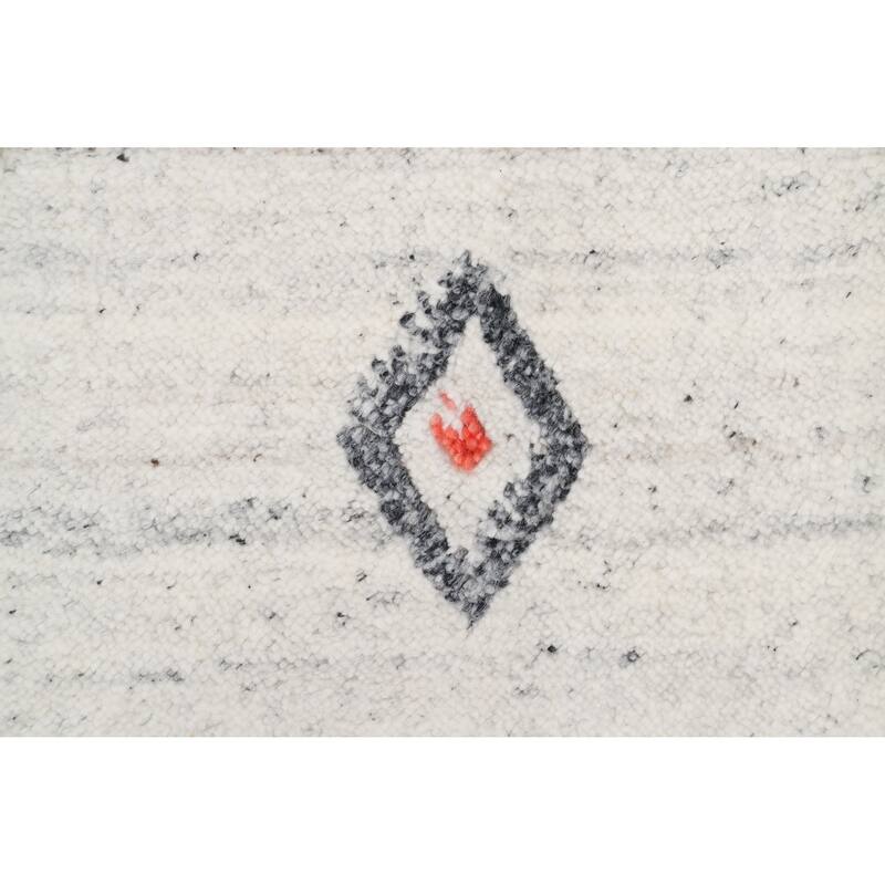 Hand Knotted Oriental 100% Wool Carpet Tribal South-western Beige & Ivories Gabbeh Area Rug - 7' 7'' X 5' 3''