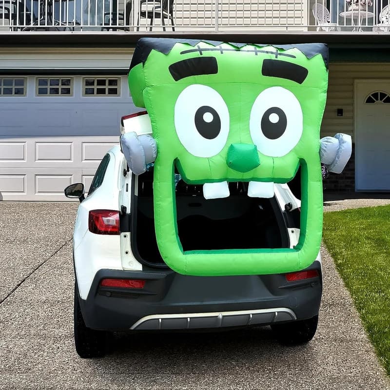 4.3 FT Halloween Inflatable Zombie