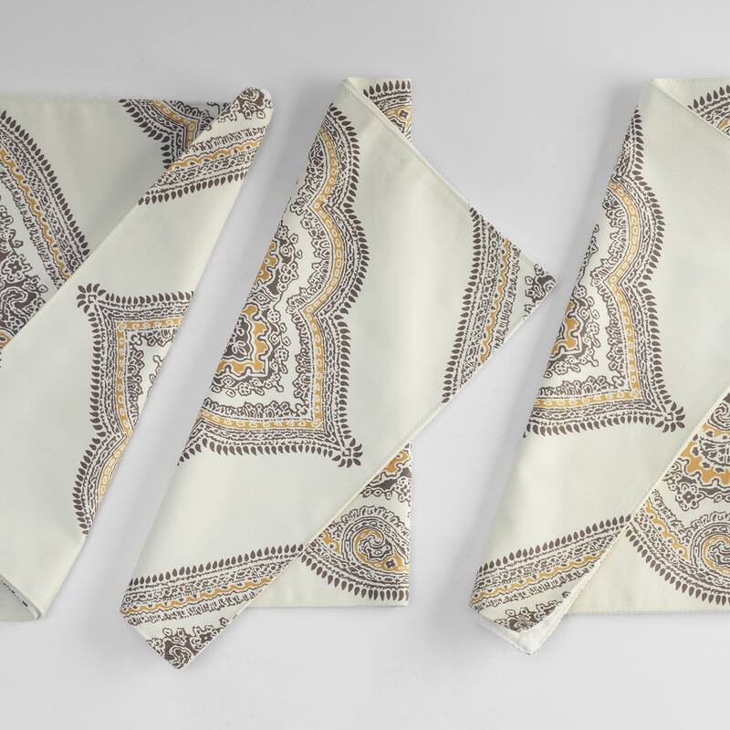 Exclusive Fabrics Arabesque Printed Cotton Table Runner & Placemats