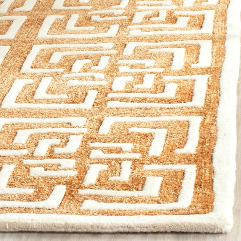 SAFAVIEH Handmade Precious Cielo Modern Polyester Rug