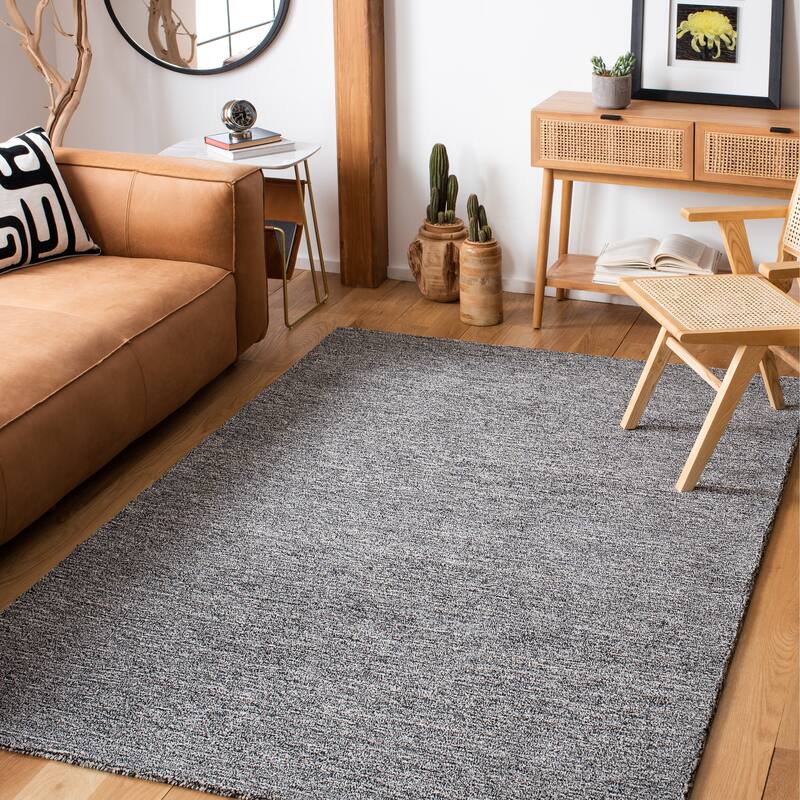 SAFAVIEH Handmade Metro Bara Wool Rug - 4' x 6' - Black/Ivory