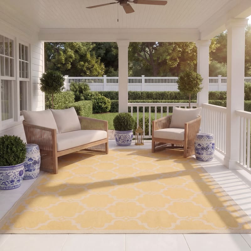 SAFAVIEH Courtyard Charleen Indoor/ Outdoor Waterproof Patio Backyard Rug