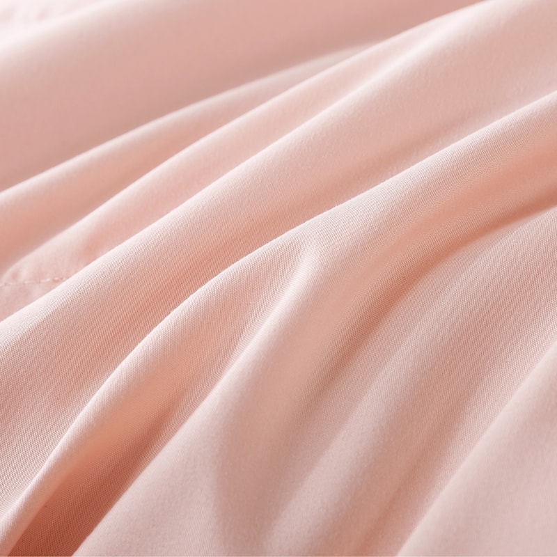 Ruffled Edge Down Alternative Blanket